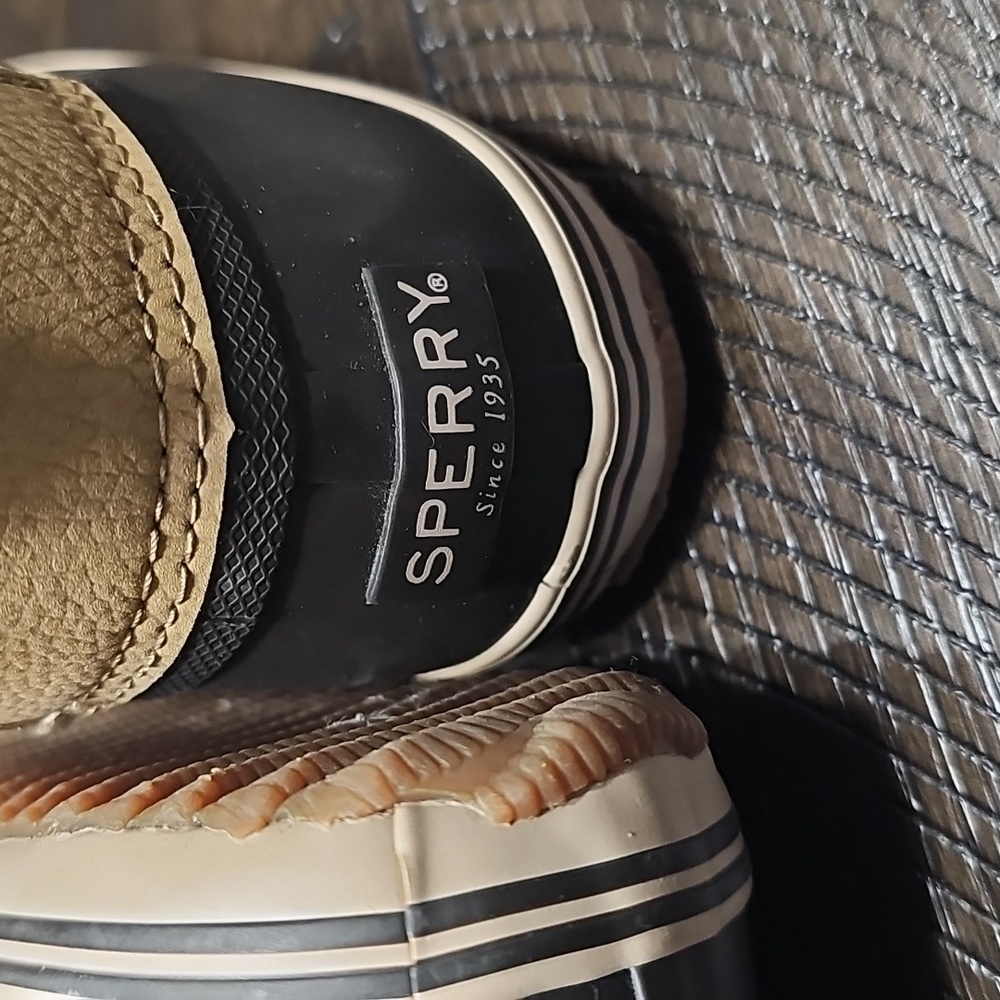 Sperry Boots - Picture 5 of 6